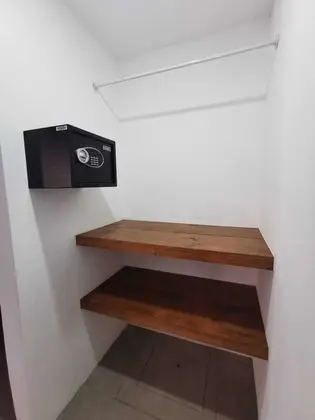Premium Tek Büyük Yataklı Oda, 2 Büyük (Queen) Boy Yatak, Veranda, Havuz Manzaralı