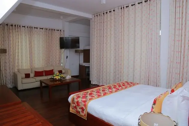 Deluxe Süit, 1 En Büyük (King) Boy Yatak, Balkon, Dağ Manzaralı