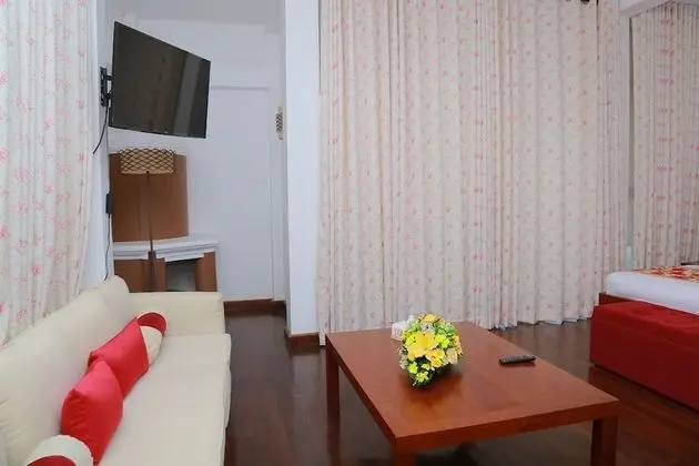 Deluxe Süit, 1 En Büyük (King) Boy Yatak, Balkon, Dağ Manzaralı