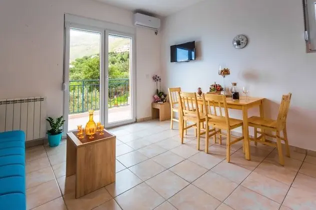Apart Daire, 2 Yatak Odası, Deniz Manzaralı