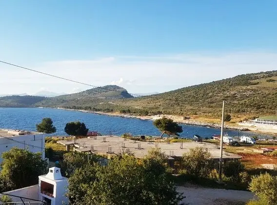 Deluxe Apart Daire, Deniz Manzaralı