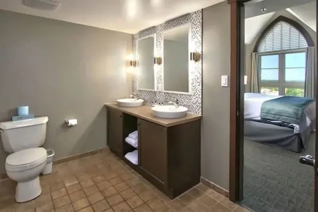 Mosaic Two Bedroom Suite