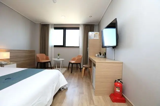 Deluxe Double Room, Mountain and Ocean View (Ilchulbong View, 2 paxs rate only, Maximum 2 paxs)
