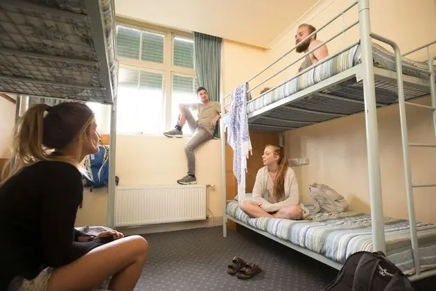 Standard Ortak Ranzalı Oda, Sigara İçilmez, Ortak Banyo (Multishare Male Dorm)