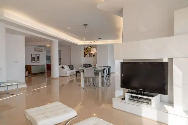 Luxury Villa