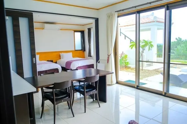 Luxury Villa (Ishigaki-yaki)