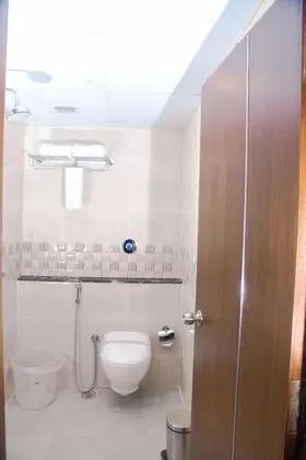 Standard Oda, 1 Çift Kişilik Yatak, Engellilere Uygun, Sigara İçilebilir
