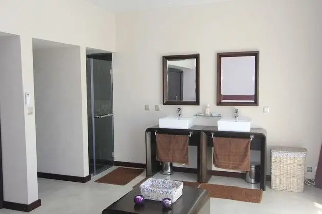 Luxury Apart Daire, 3 Yatak Odası, Zemin Kat (Girelle)