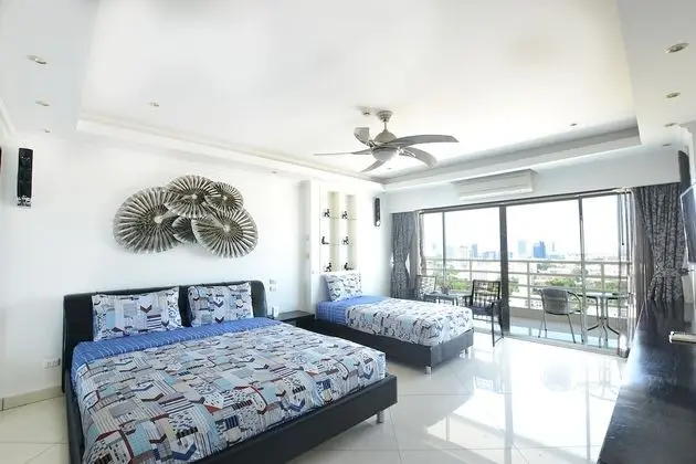 Studio With Sea View