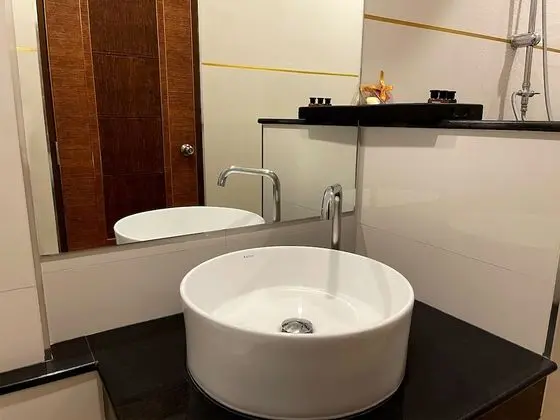 Deluxe Room with Pool View