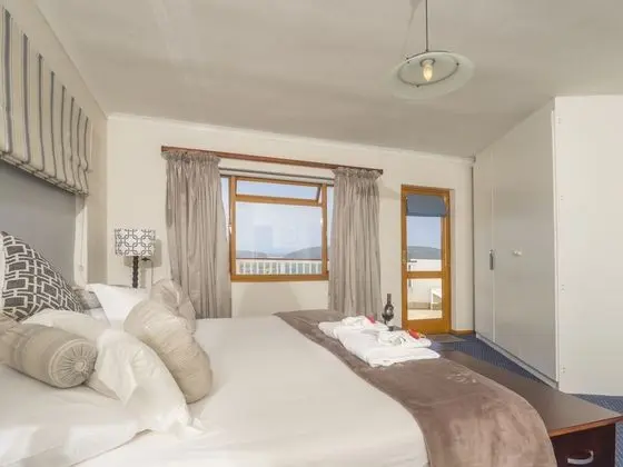 Luxury Tek Büyük veya İki Ayrı Yataklı Oda, Balkon