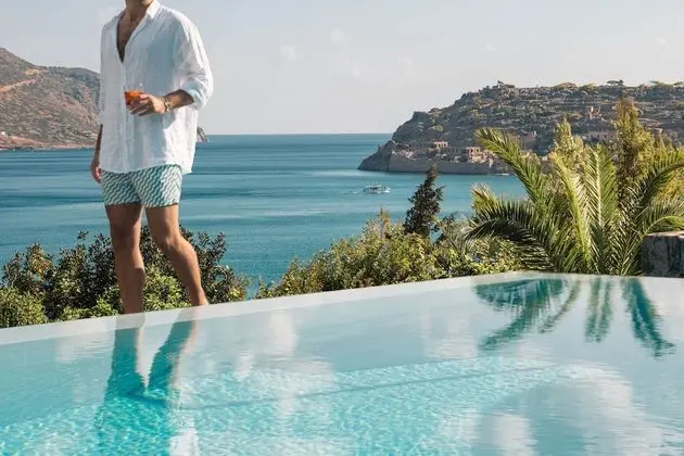 Island Suite Sea View Private Heated Pool