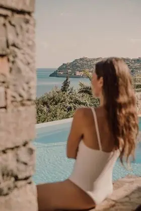 Island Suite Sea View Private Heated Pool