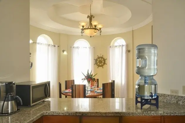 Panoramic Villa, 2 Yatak Odası, Plaj Manzaralı, Denize Sıfır