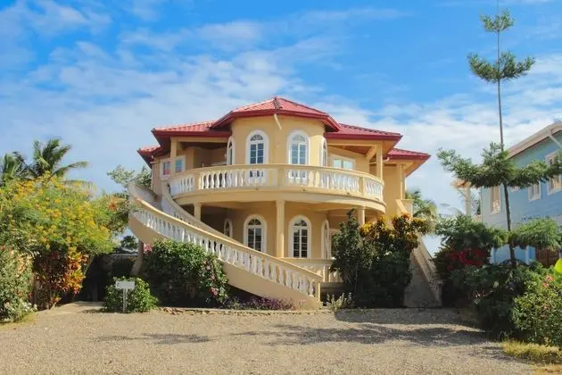 Panoramic Daire, 1 Yatak Odası, Plaj Manzaralı, Denize Sıfır