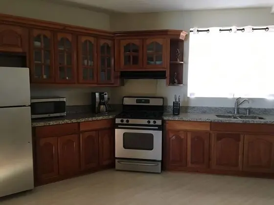 Panoramic Ev, 4 Yatak Odası, Plaj Manzaralı, Denize Sıfır