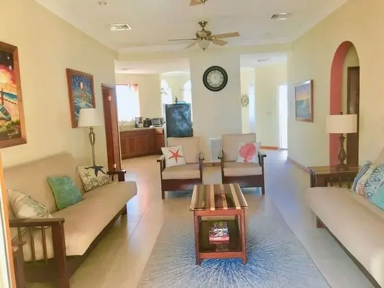 Panoramic Ev, 4 Yatak Odası, Plaj Manzaralı, Denize Sıfır