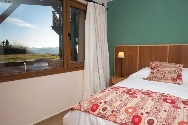 Family Apart Daire, Göl Manzaralı