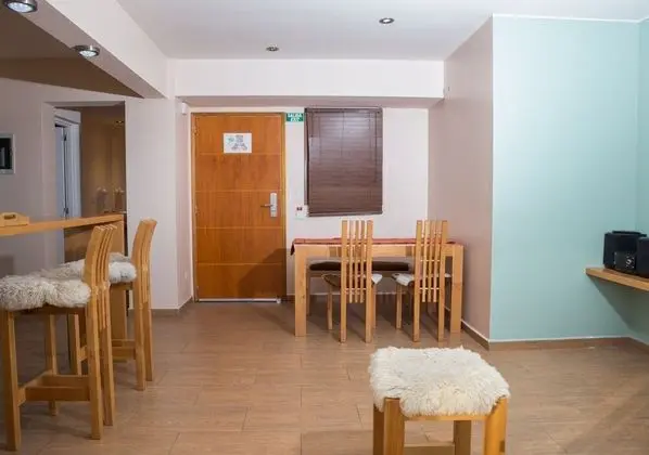 Family Apart Daire, Göl Manzaralı