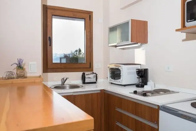 Family Apart Daire, Göl Manzaralı