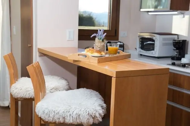 Family Apart Daire, Göl Manzaralı