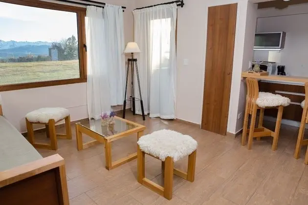 Family Apart Daire, Göl Manzaralı