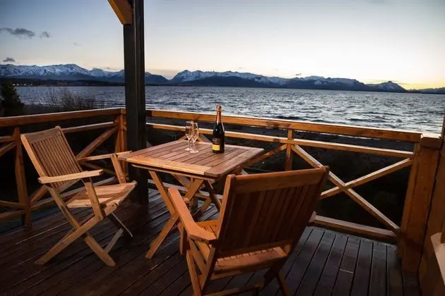 Superior Apart Daire, Göl Manzaralı