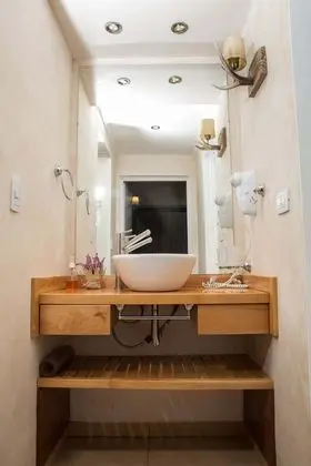 Superior Apart Daire, Göl Manzaralı