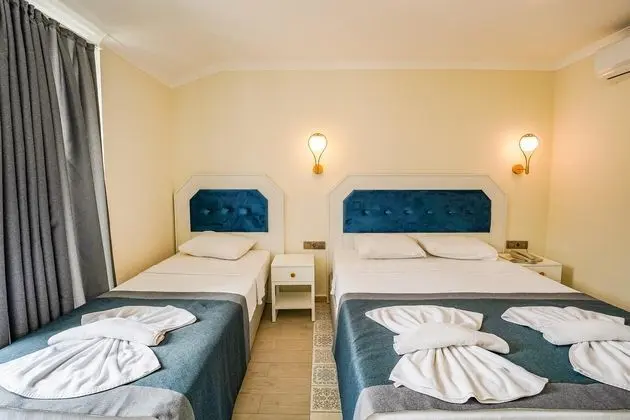 https://images.etstur.com/files/images/hotelImages/TR/218374/l/Blue-Pearl-Hotel-Genel-365922.jpg