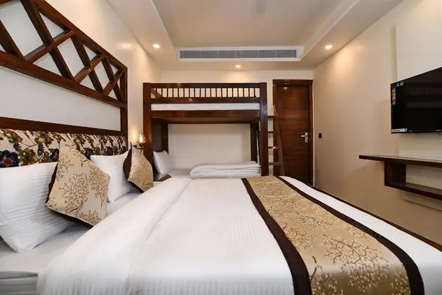 Deluxe Tek Büyük Yataklı Oda