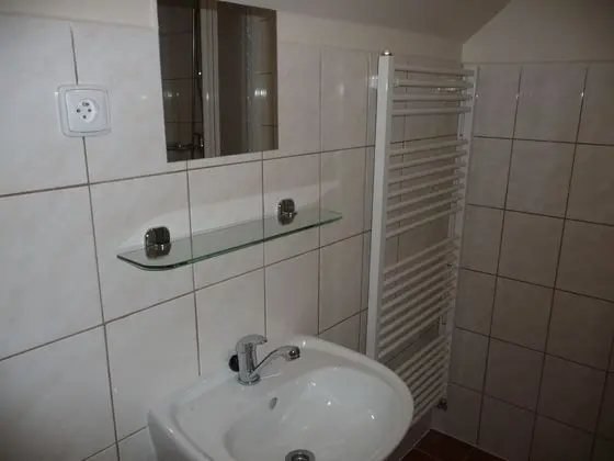 Dört Kişilik Oda, Tepe Manzaralı