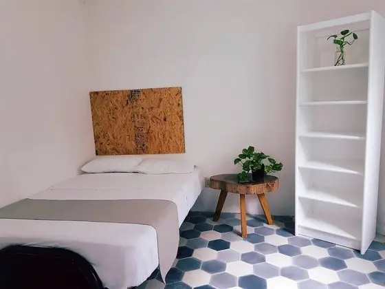 Comfort Tek Büyük Yataklı Oda