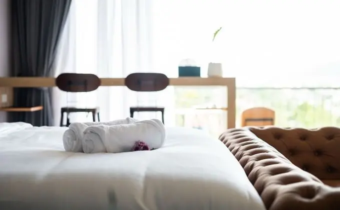 Super Deluxe