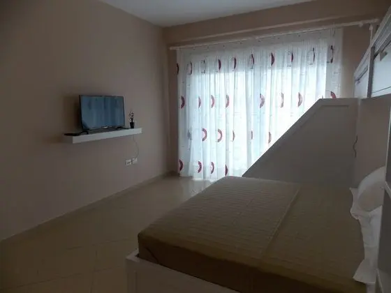 Studio Apartment with Sea View