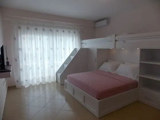 Studio Apartment with Sea View