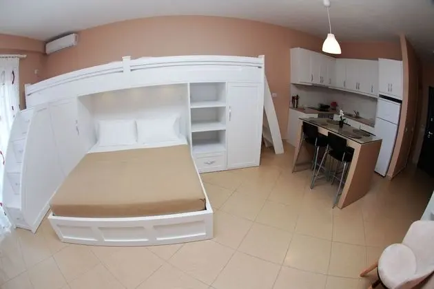 Studio Apartment with Sea View