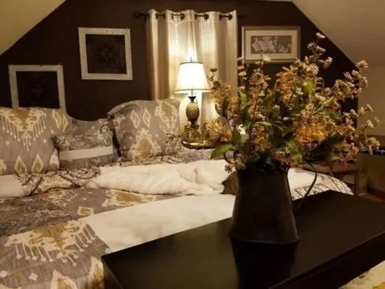 The Willow Tree Room