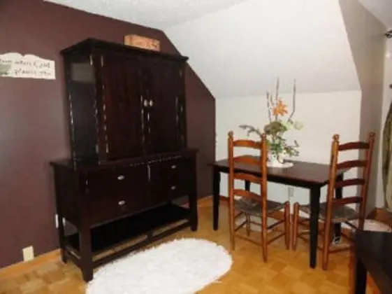 The Willow Tree Room