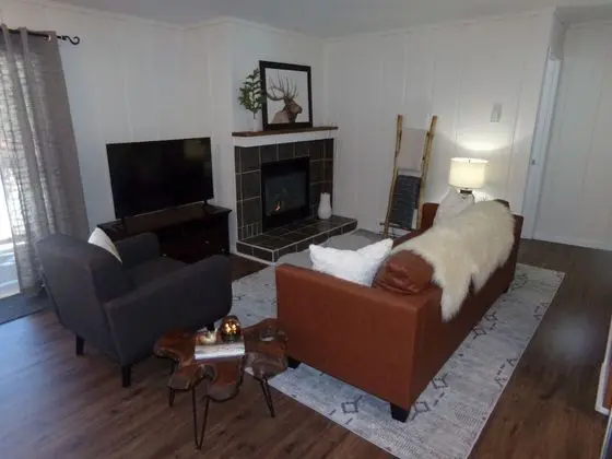 Daire, Birden Çok Yatak (Blue River Condos 3 Bed 2 Bath BRLR)