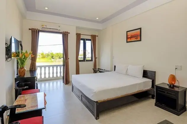 Deluxe Üç Kişilik Oda, Nehir Manzaralı
