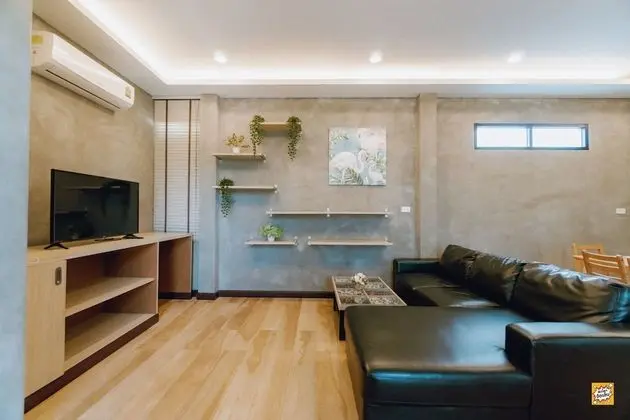 Deluxe Room with Garden View