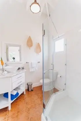 Double Queen Suite