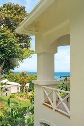 Nature View King Suite