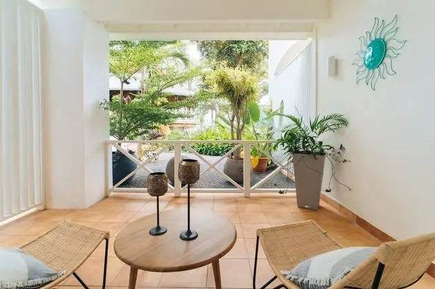 Nature View King Suite