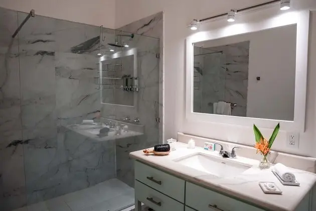 Ocean View King Suite
