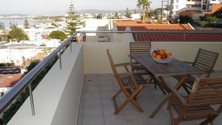 Villa (Blue II - no private pool)