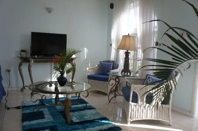 Superior Çatı Katı Süiti (Penthouse), 3 Yatak Odası, Deniz Manzaralı, Havuz Kenarı
