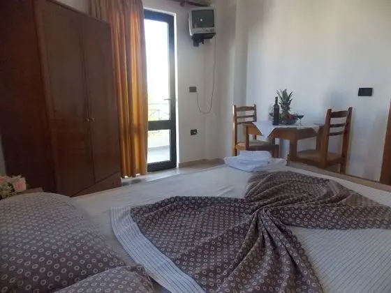 Tek Büyük Yataklı Oda, Deniz Manzaralı