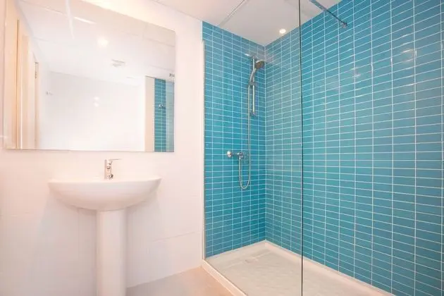 Tek Büyük Yataklı Oda (2 adults)