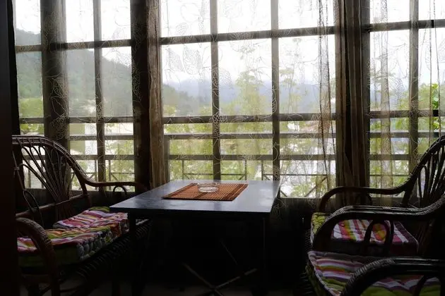 Family Stüdyo, Bahçe Manzaralı